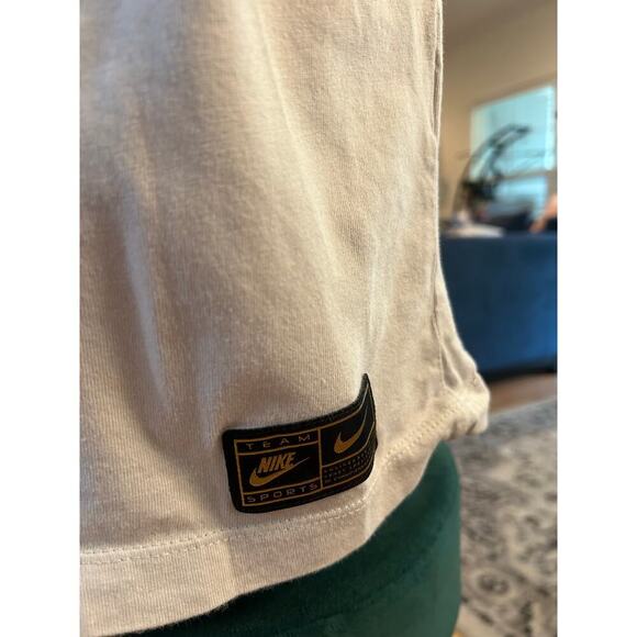 NIKE TSHIRT light gray AND GOLD. MENS SIZE XL - Picture 3 of 4